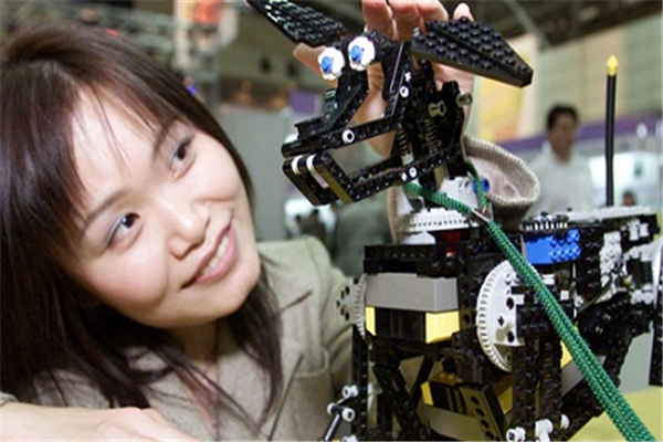 格物斯坦机器人教育加盟实力如何？