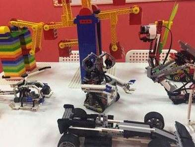 博佳机器人加盟——以促进孩子们综合能力的发展