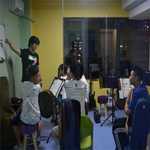 雅歌琴行——专业音乐培训机构