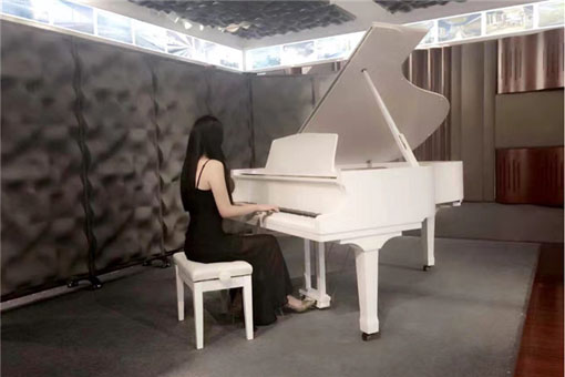 伯乐钢琴艺术中心——让孩子对音乐充满热情，让孩子懂得艺术