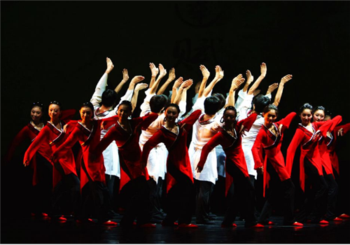 思韵舞蹈培训中心——强大的师资力量，专业的服务队伍