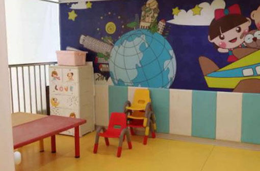 哈雅宝贝早教中心——提供0－6岁亲子早教课程与快乐幼托课程