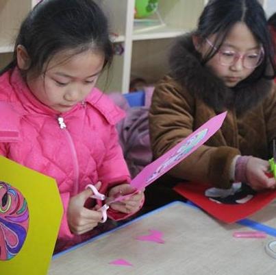腾龙教育——幼儿特色教育市场，与广大有识之士共享