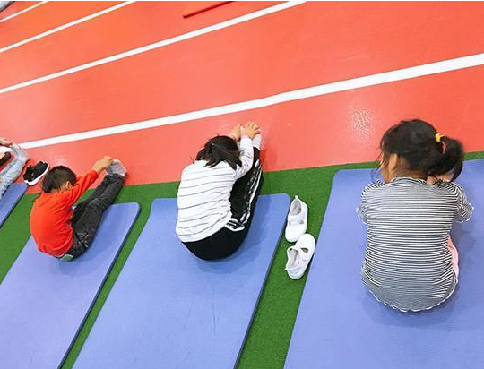 顽兔斯瑞儿童体适能——课程设计深度结合孩子的运动敏感期