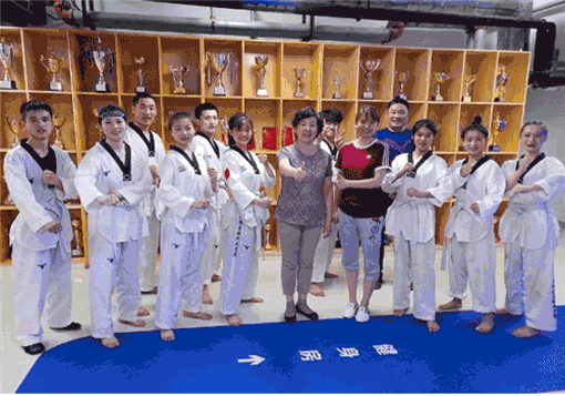 宏正跆拳道——强大的师资力量，专业的服务队伍