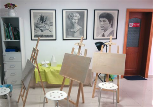 南桥画室——强化基础教学，突出艺术特点，坚定艺术方向，成就艺术梦想