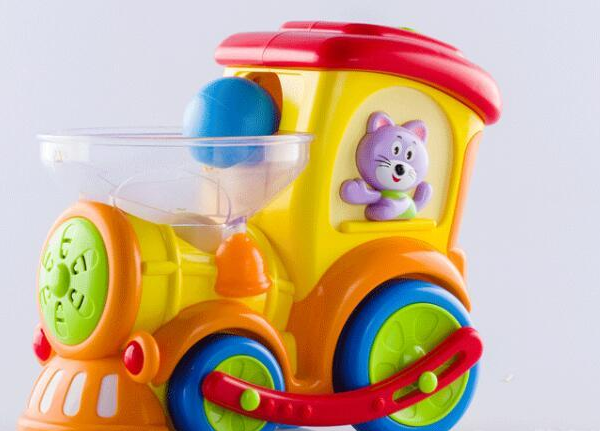 汇乐玩具——亲子益智玩具，宝宝成长的重要价值来源