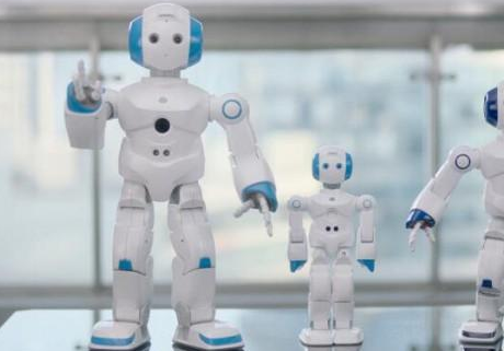 西觅亚机器人教育——从小培养孩子们的学习思维能力和创新能力