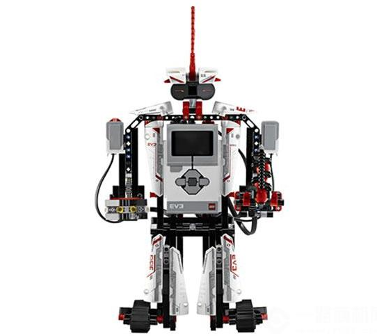 领动乐高机器人——坚持“玩中学、做中学、想中学、错中学”的教学理念