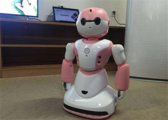 比特机器人——让孩子们体会到学习过程不是痛苦而是快乐