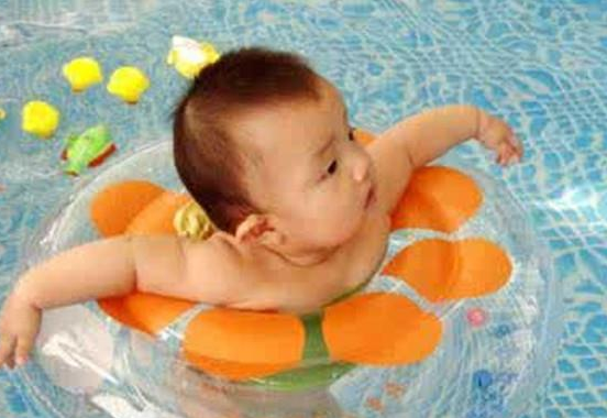 哆唻咪游泳馆——开创中国婴童游泳行业的服务典范!