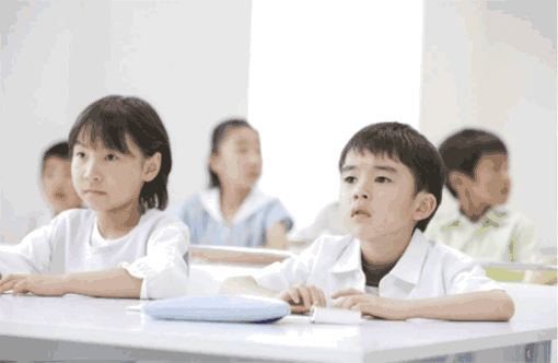丹青教育——多种教学课程体系，个性化教学管理模式