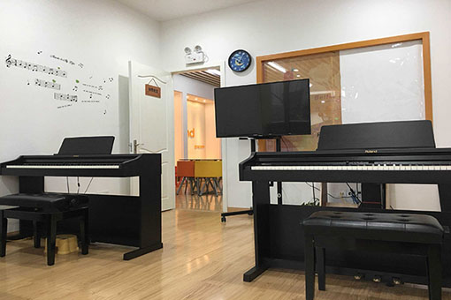 博乐钢琴教育——对学生的艺术潜能进行大限度的开发和挖掘