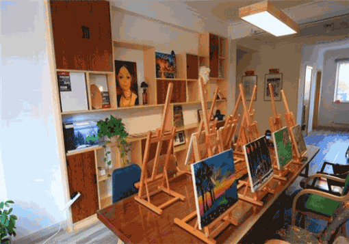 李征画室——多年教学团队， 创新课堂教学模式，丰富美术教育形式