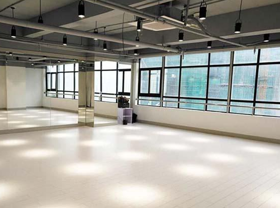 深圳舞蹈培训基地——引领学生步入舞蹈艺术美的殿堂