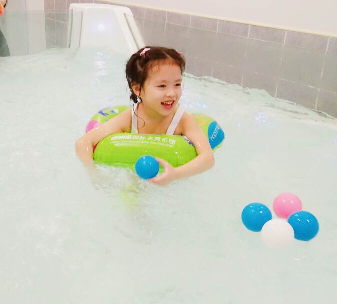 哈泊妮婴儿水育游泳馆——专注0-6岁的水育游泳馆给孩子最纯真的快乐!