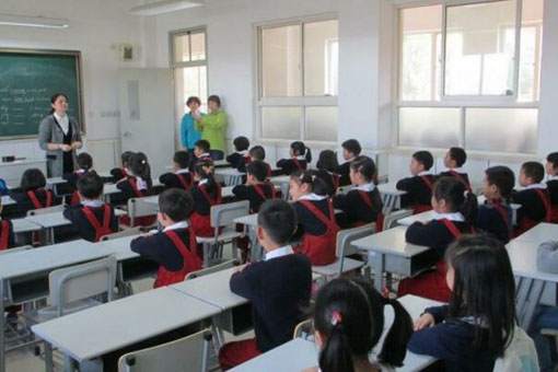 360学习网——为中国的学生提供高端的、高品质的专业在线教育服务。