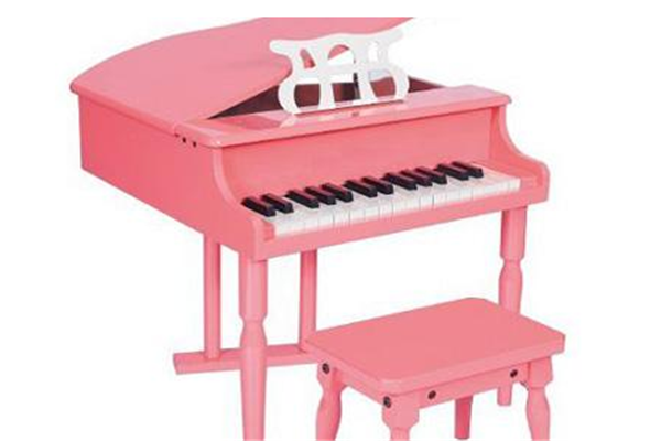 育童钢琴——专业的钢琴品牌，强大的产品保障