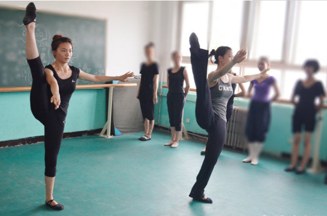 艺海舞蹈培训中心——针对性开展教学