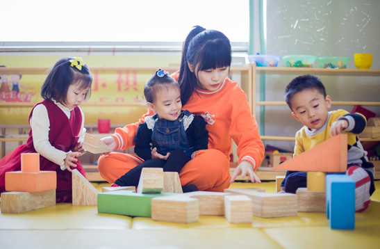 爱乐祺托育早教中心——专为0一6岁婴幼儿提供学龄前教育培训服务