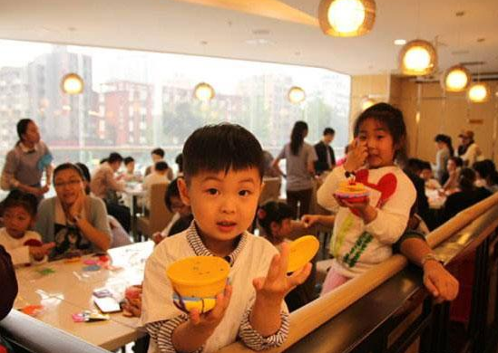童年美味亲子会馆——适合中国孩子自己的综合性早教品牌