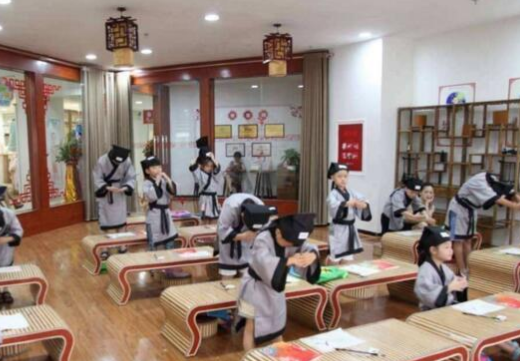 华夫子国学——致力于打造中国民办教育培训行业最为落地的服务供应商