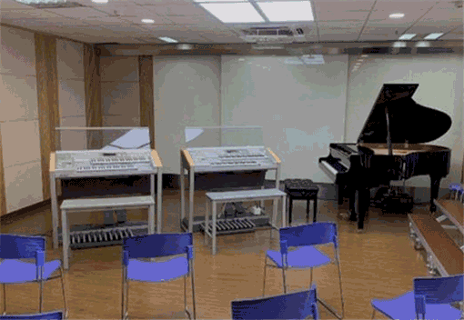 以勒钢琴电子琴培训中心——一对一、一对多、小班课、大班课教学