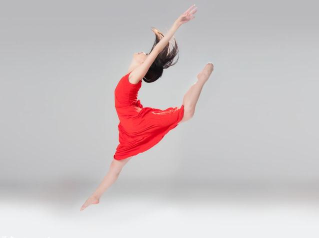 金芭蕾艺术培训中心——成人健身娱乐舞蹈教学课程培训