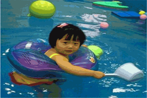 欢乐魔方婴儿游泳馆——赋予玩具“听”、“说”、“看”、“思”等诸多新颖功能