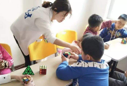 香港记忆学总会——开发智力让孩子更聪明