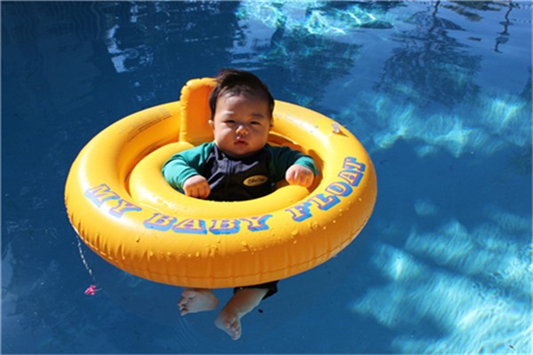 哈皮岛儿童游泳馆——致力于让您的宝宝更健康、更聪明、更坚强