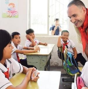 朗文外语——秉承“注重挖掘中国孩子英语学习兴趣和潜能”的核心思想