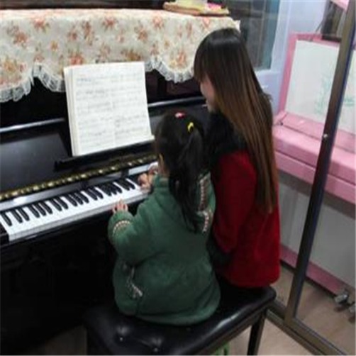雅乐琴行——钢琴租赁、艺术培训为一体的专业琴行