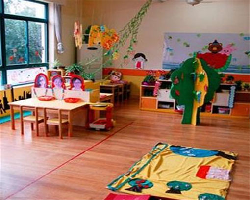 霞光幼儿园——健康快乐、富有创意、国际视野