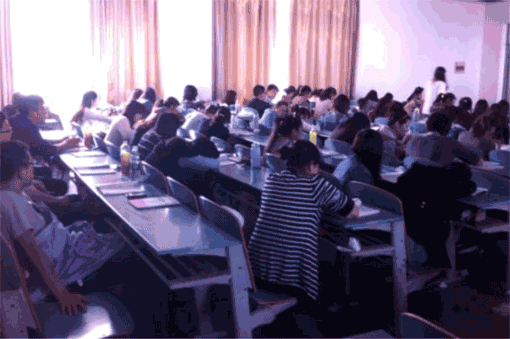 丹青教育——多种教学课程体系，个性化教学管理模式
