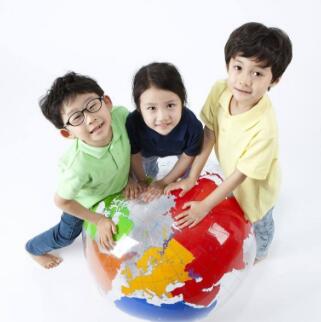 宋庆龄幼儿园——发展孩子个性，开发孩子潜能，促进孩子整体和谐发展