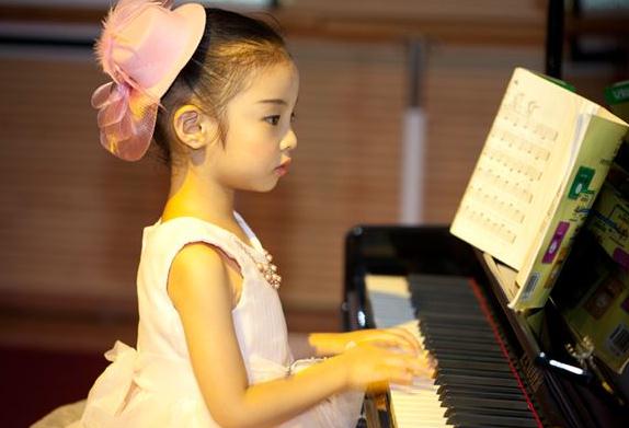 艺音琴行——“用心教好每一个孩子”的教学理念