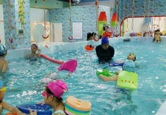 泡泡糖婴儿游泳馆——致力给消费者提供一个舒适的消费体验