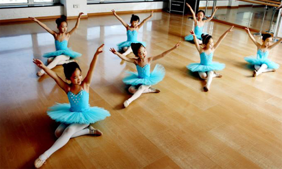 筝鸣国乐舞蹈培训——针对学员不同的年龄层次制定不同的教学计划