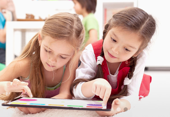 Play ABC少儿英语——媒体数字化的教学产品，数字化的学校管理