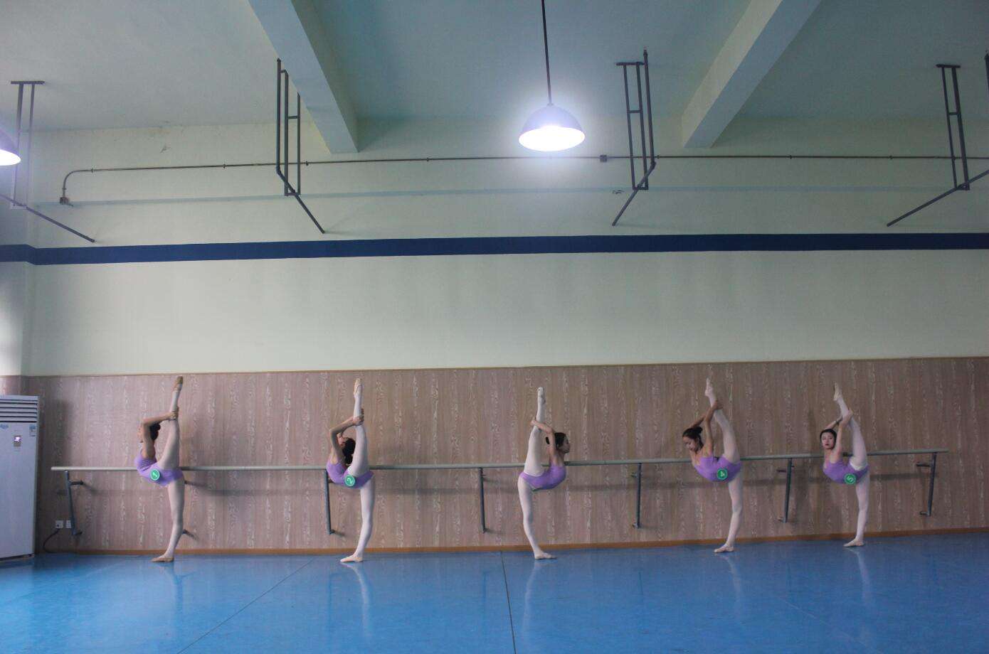 舞魅舞蹈培训中心——一家集教练培训与舞蹈健身为一体的舞蹈培训机构.