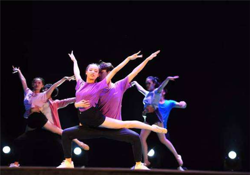 佳静国际艺术舞蹈学校——发现趣味，体验学习带来的快乐，寓教于乐