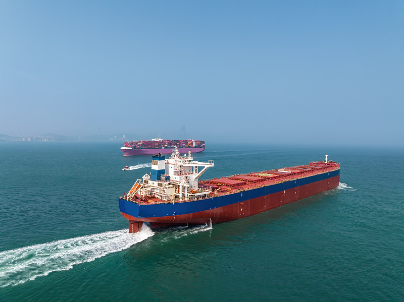 中国贸促会、中国国际商会副会长张慎峰出席2020世界并购大会