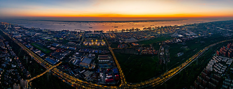 中国贸促会会长高燕出席进博会配套活动 倡议架起“一带一路”金融“鹊桥”