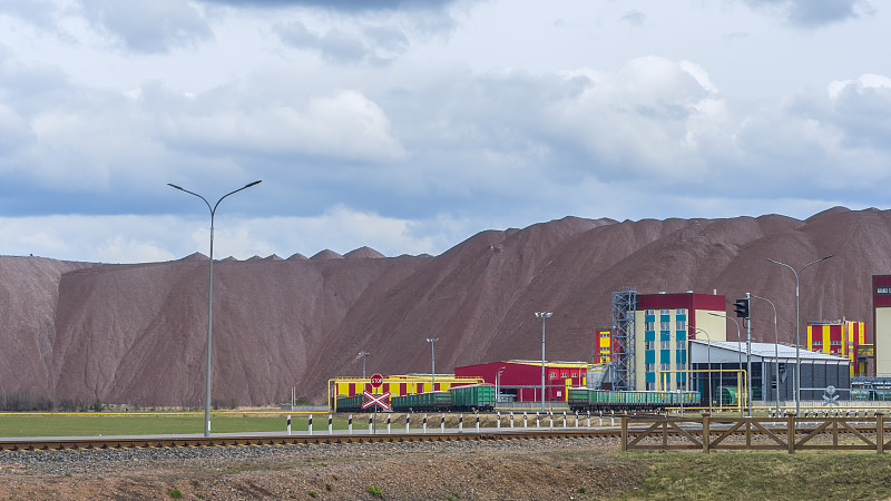 邮寄到美国,邮寄到美国的邮费多少