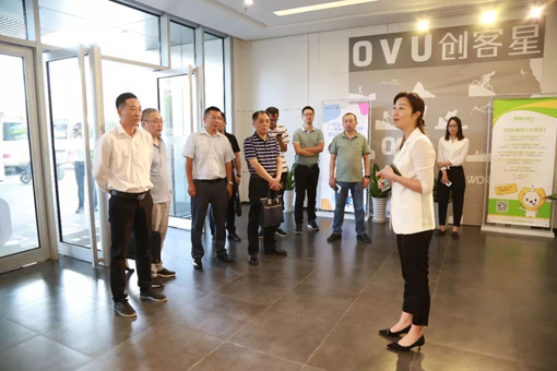 湖北省机器人教育实践基地在洪山揭牌