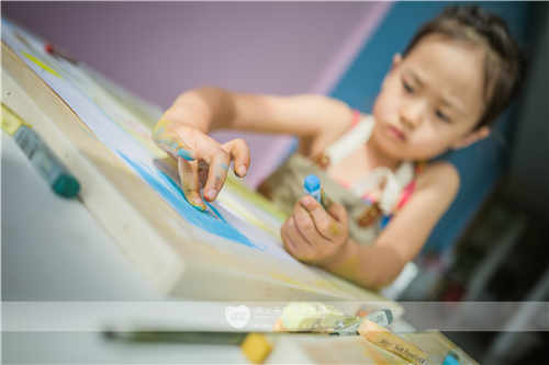 为什么要让幼少儿学习少儿创意美术教育