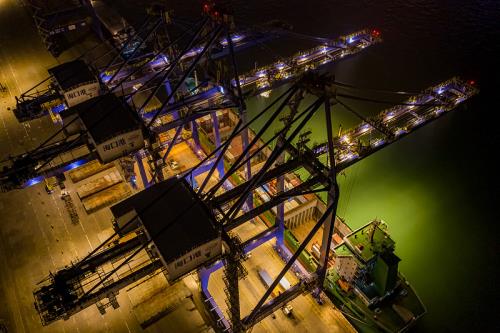 移民空运美国文件操作流程与费用