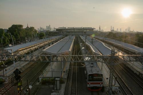 中国厂家发美国敏感货物渠道及清关