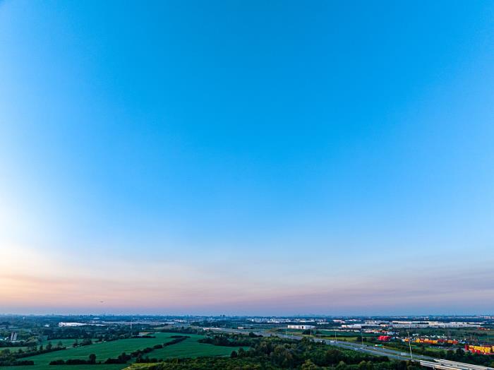 深圳市嘉鑫和物流有限公司